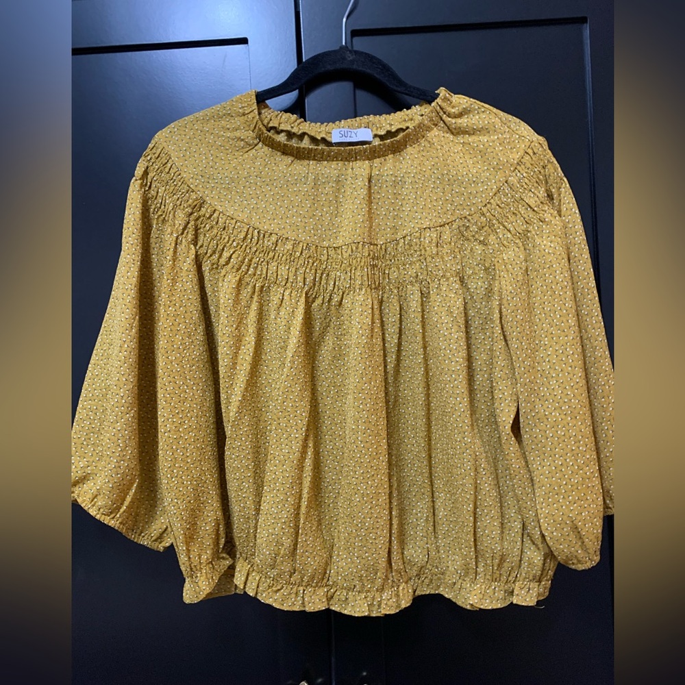 Suzy Shier Yellow Floral Blouse, large, romantic, flirty, youthful